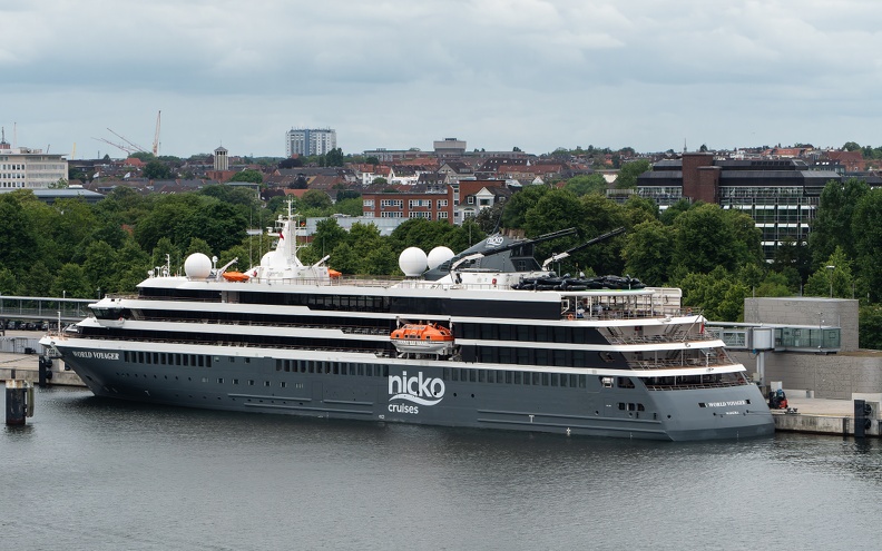WORLD VOYAGER - Kiel Ostseekai 