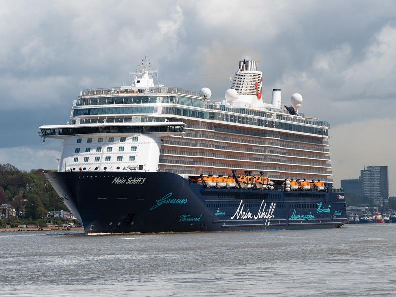 MEIN SCHIFF 3 - IMO 9641730
