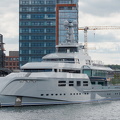 Yacht-Neubau NORN (89 m - 2023) am Norwegen-Kai