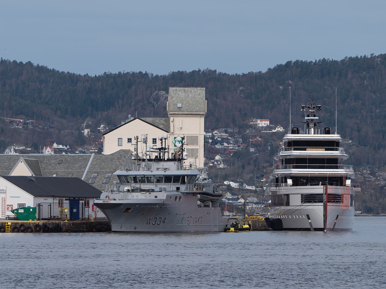 KV W334 TOR &amp; 106m-Yacht ULYSSES 