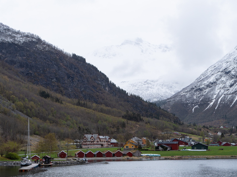 Hjørundfjord